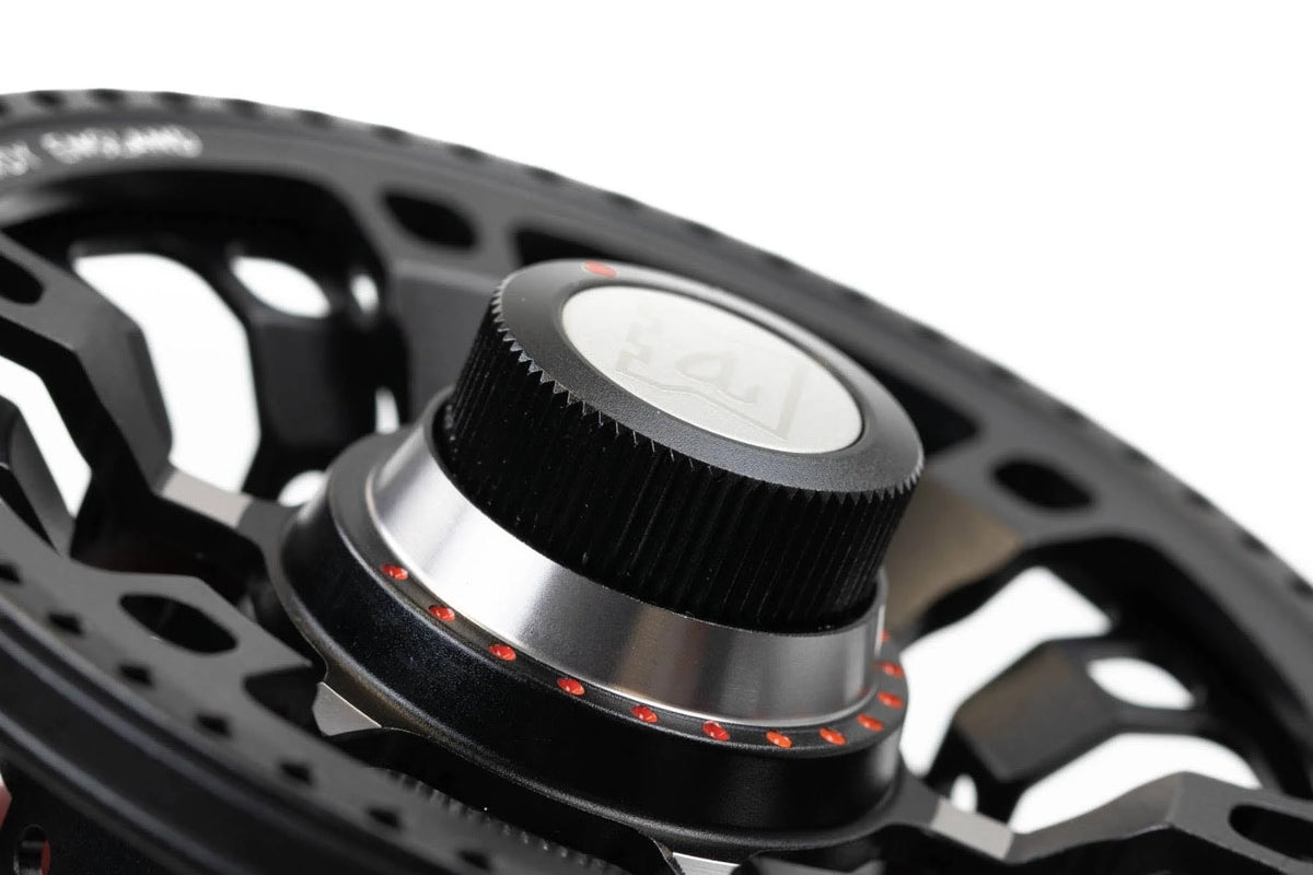 Titanium Fly Reel D2519