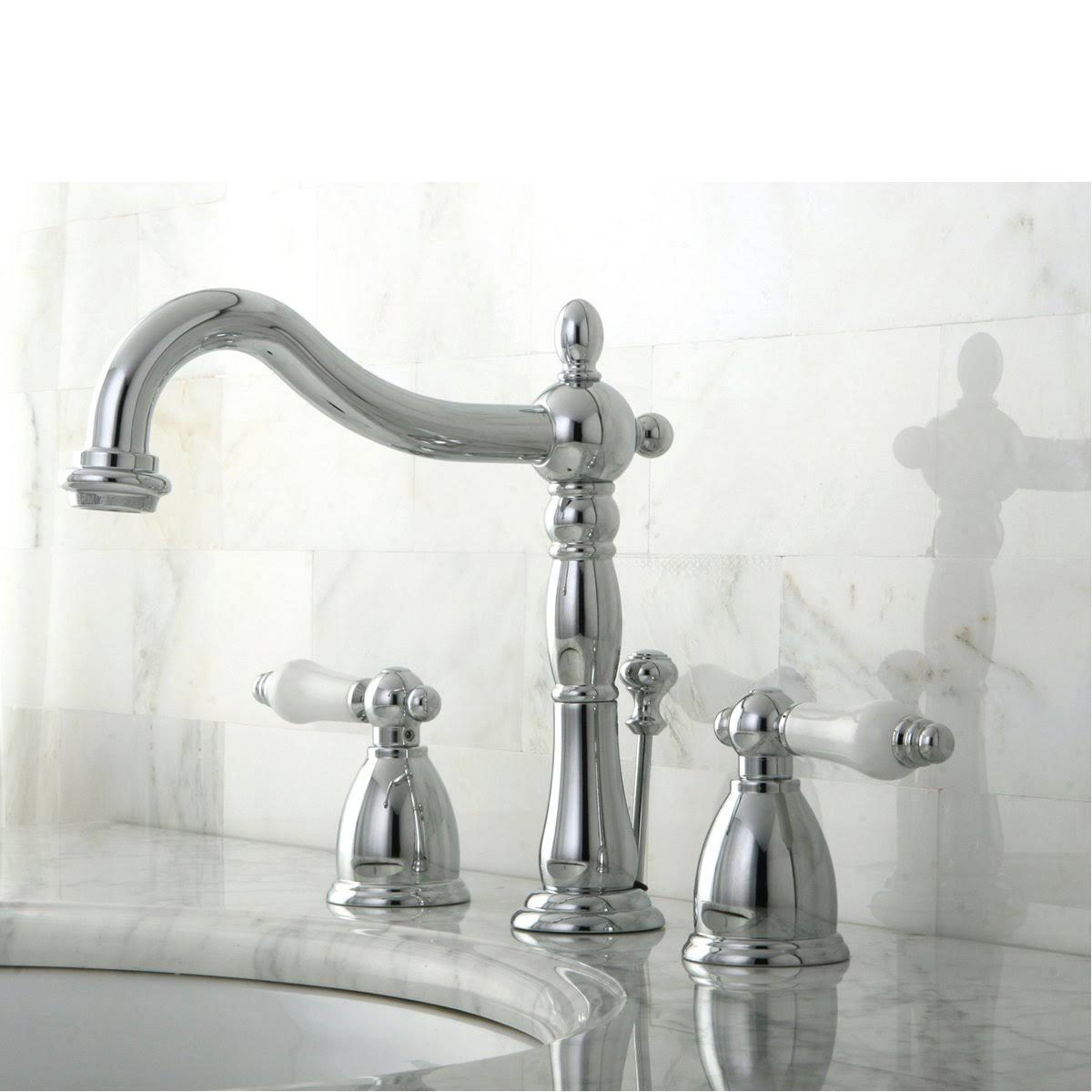 Polished Brass Widespread Bathroom Faucet O5608