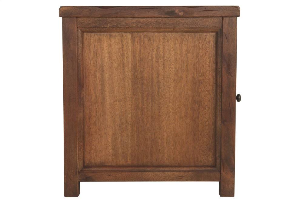 Medium Brown Chair Side End Table W217