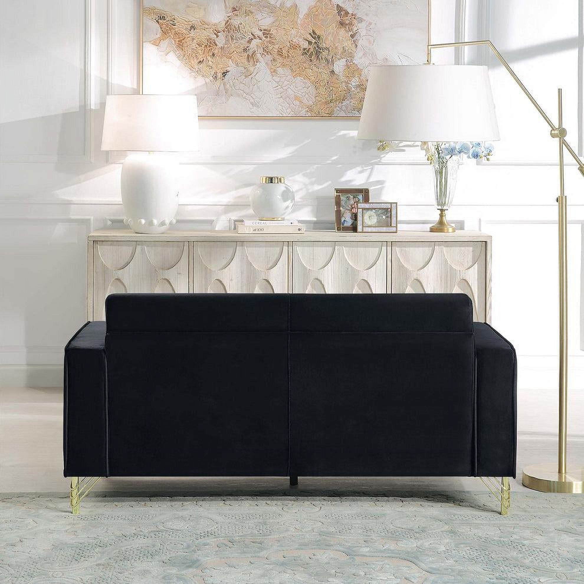 Black Loveseat D151