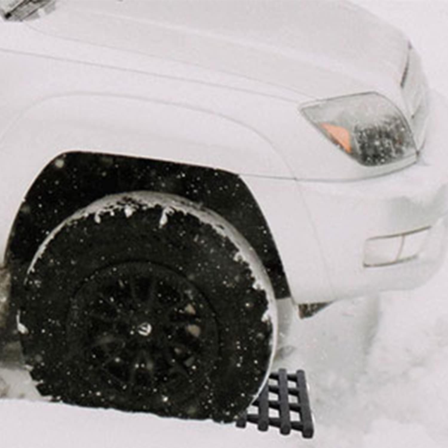 33-Inch Black Portable Tire Traction Mats I135