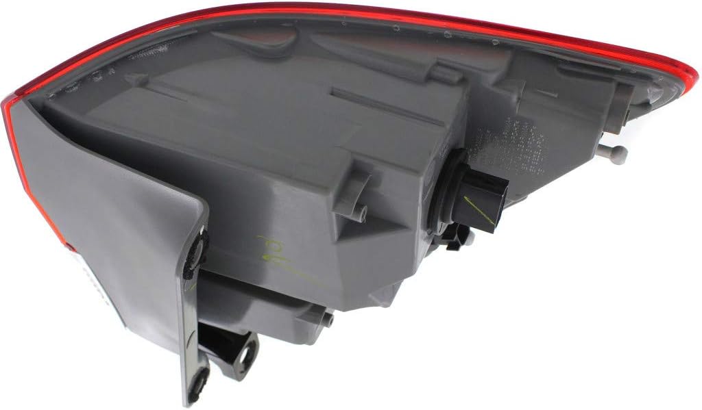 Chrome Tail Light Assembly Outer Driver Side U847805