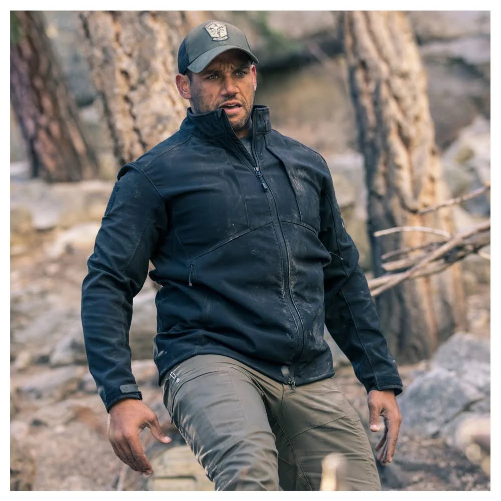 Black Large Softshell A1908