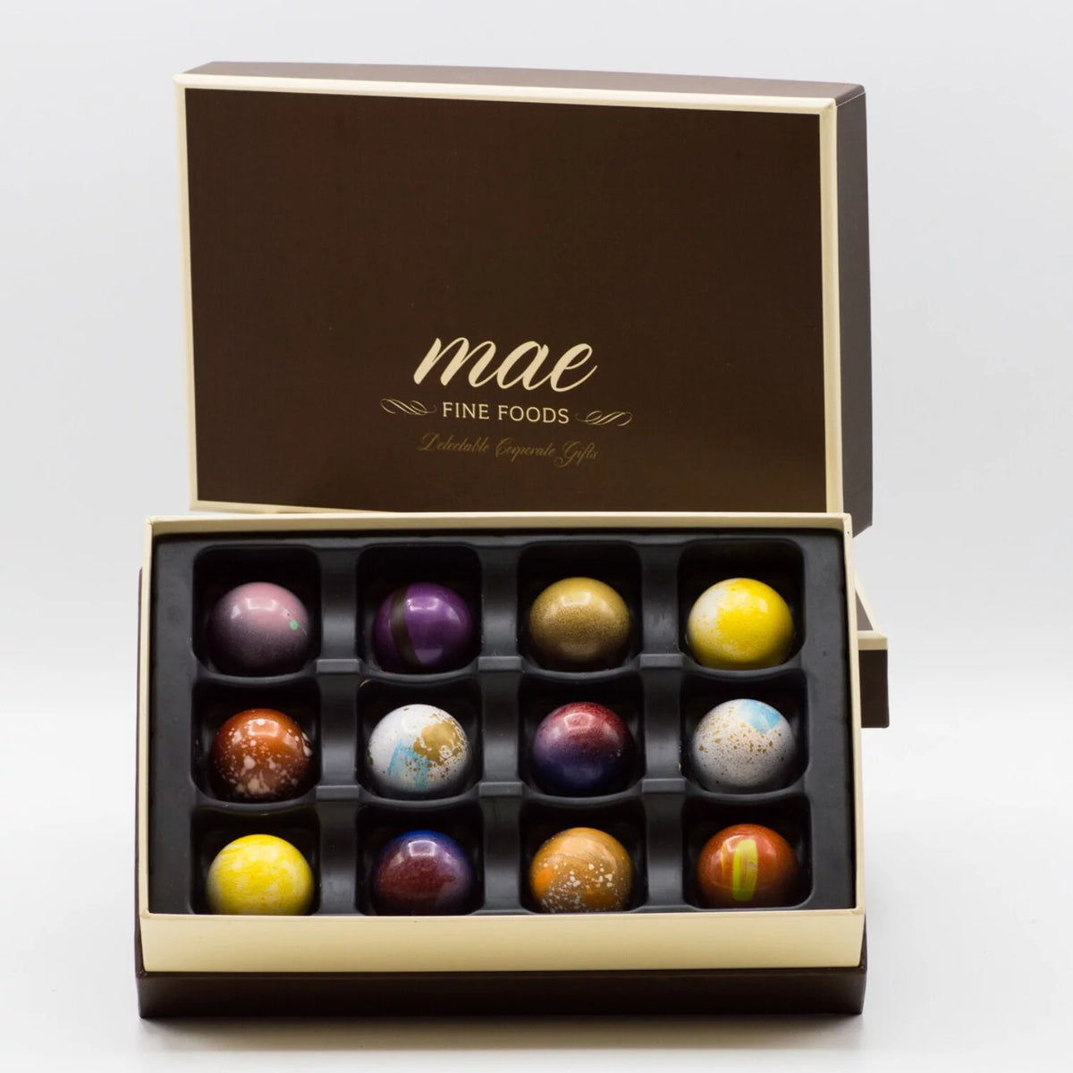 36 Classic Gourmet Chocolate Bonbons T8346