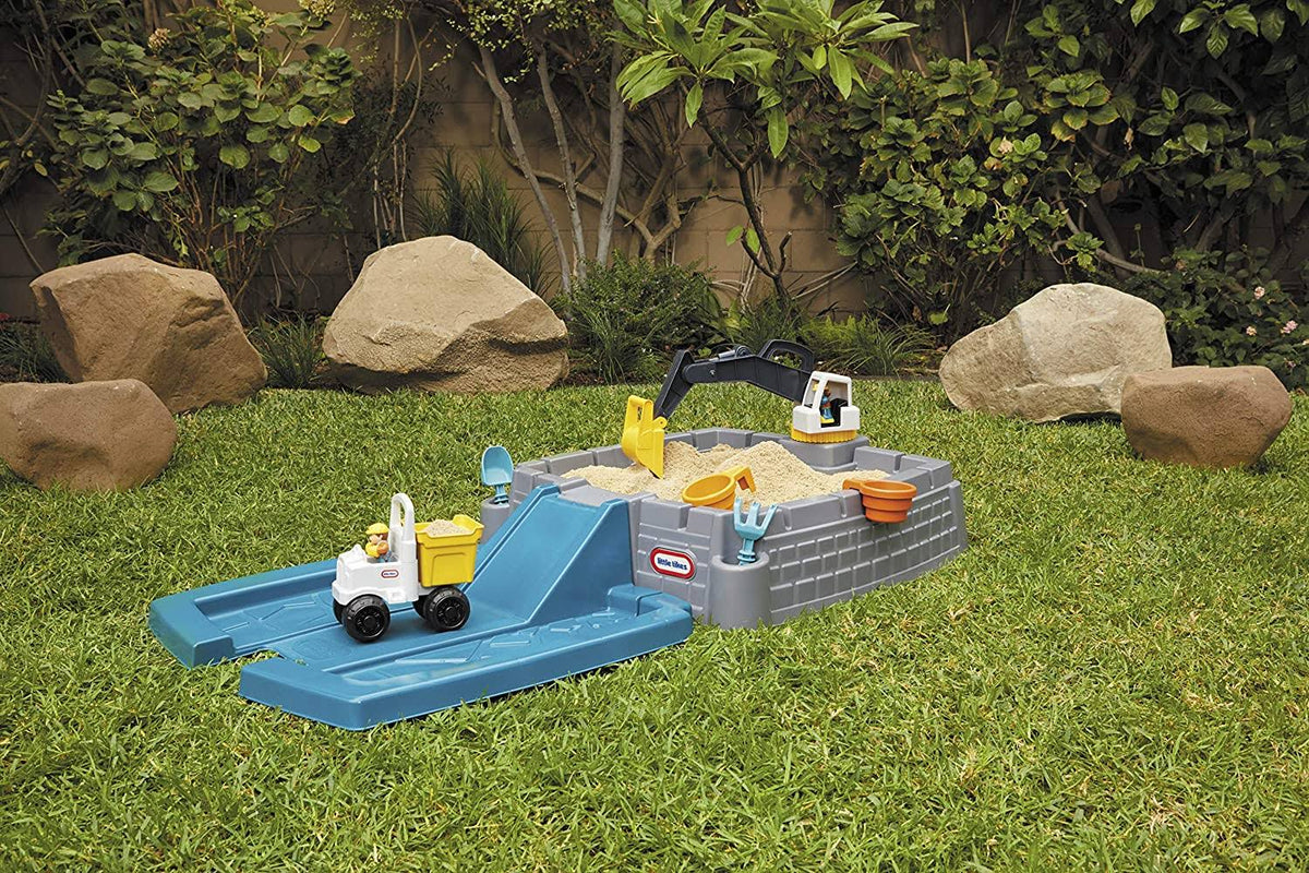 Dirt Diggers Sandbox with Lid R90525