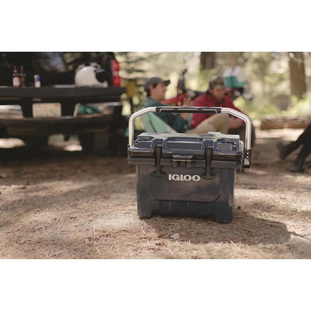 Blue 24 qt Cooler C95731